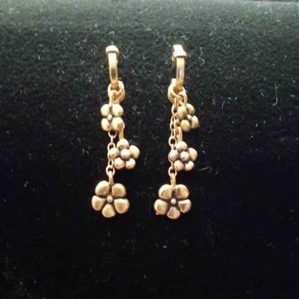 Barse bronzite 925 plumeria dangle post earrings
